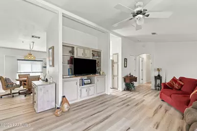 12255 E Obsidian Loop Road, Dewey-Humboldt, AZ 86327 - Photo 10
