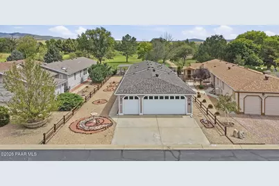 12255 E Obsidian Loop Road, Dewey-Humboldt, AZ 86327 - Photo 1
