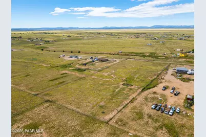 26767 N Sweet Pea Bud Lane, Paulden, AZ 86334 - Photo 4
