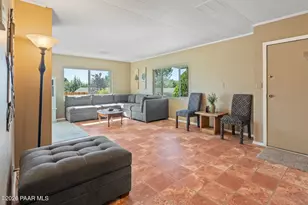 1341 N Albino Trail, Dewey-Humboldt, AZ 86327 - Photo 6