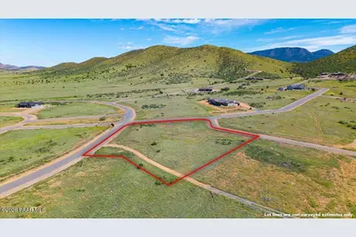 10649 E Stallion Way, Prescott Valley, AZ 86315 - Photo 4