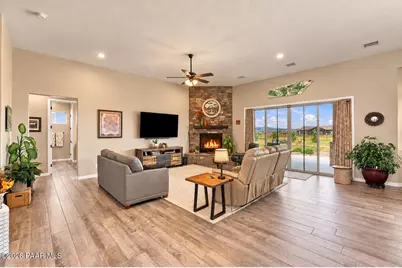 6750 E Big Sky Trail, Prescott Valley, AZ 86315 - Photo 10