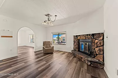 2069 W Smoketree Drive, Wickenburg, AZ 85390 - Photo 14