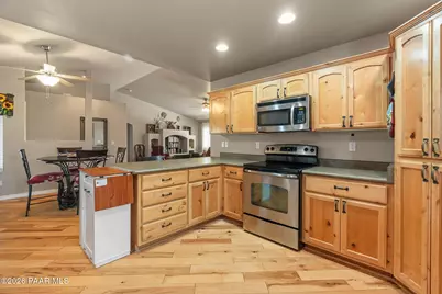 9321 E Manzanita Circle, Prescott Valley, AZ 86314 - Photo 8