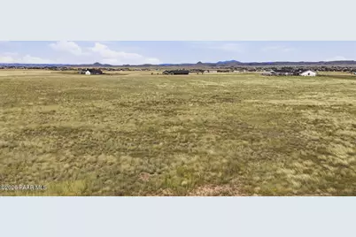 6450 E Rabbit Hole Way, Prescott Valley, AZ 86315 - Photo 16