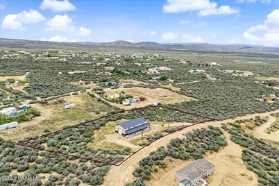8285 W Abbey (Barndominium) Lane, Wilhoit, AZ 86332 - Photo 30