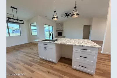 11808 N Outlaw Lane, Prescott Valley, AZ 86315 - Photo 8