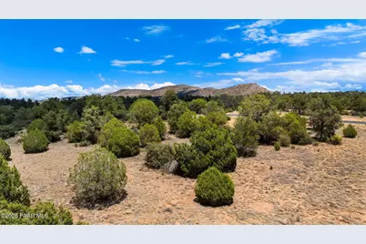 15560 N Molly Way, Prescott, AZ 86305 - Photo 2