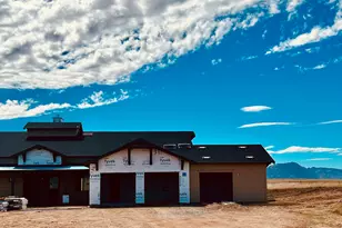 8992 N Barrel Mesa Rd, Prescott Valley, AZ 86315 - Photo 2