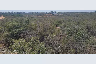 8155 W Barrington Road, Wilhoit, AZ 86332 - Photo 12