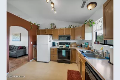 647 S Johnson Lane, Chino Valley, AZ 86323 - Photo 8