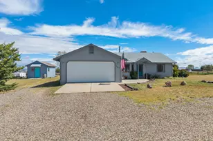 647 S Johnson Ln, Chino Valley, AZ 86323 - Photo 2