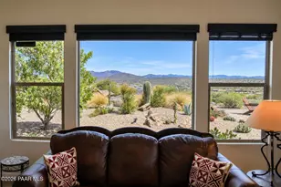 3797 Gold Ridge Rd, Wickenburg, AZ 85390 - Photo 10