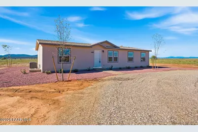 3223 W Rainbow Sunset Avenue, Paulden, AZ 86334 - Photo 2