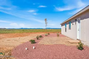 3223 W Rainbow Sunset Ave, Paulden, AZ 86334 - Photo 16