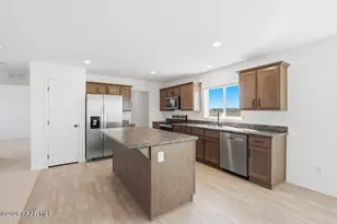 3223 W Rainbow Sunset Ave, Paulden, AZ 86334 - Photo 6