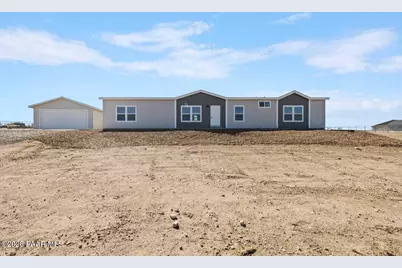 7373 E Weekhaven Drive, Prescott Valley, AZ 86315 - Photo 1