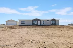 7373 E Weekhaven Dr, Prescott Valley, AZ 86315 - Photo 1