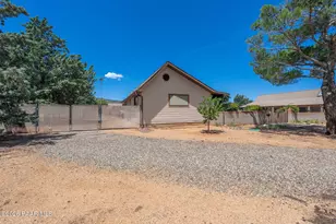 3350 N Pine View Dr, Prescott Valley, AZ 86314 - Photo 40