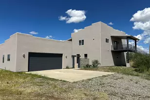 7660 E Gato De Luna, Prescott Valley, AZ 86315 - Photo 2