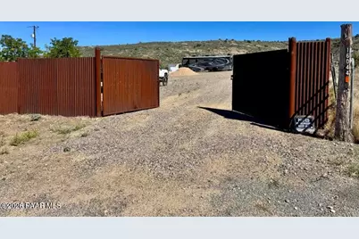 16044 W Young Lane, Yarnell, AZ 85362 - Photo 1