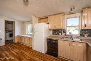 13517 S Bob White Pl, Mayer, AZ 86333 - Photo 8