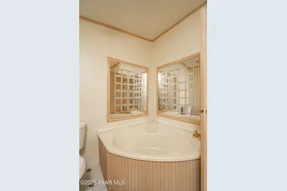 13517 S Bob White Place, Mayer, AZ 86333 - Photo 12