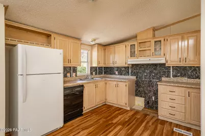 13517 S Bob White Place, Mayer, AZ 86333 - Photo 6