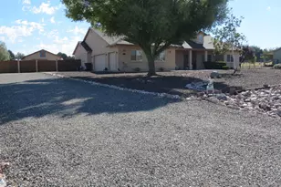 735 Sycamore Ln, Chino Valley, AZ 86323 - Photo 2