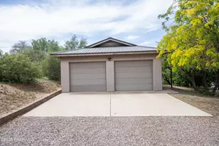 770 S Grisby Rd, Skull Valley, AZ 86338 - Photo 34