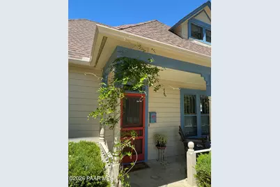 212 S Pleasant Street, Prescott, AZ 86303 - Photo 2