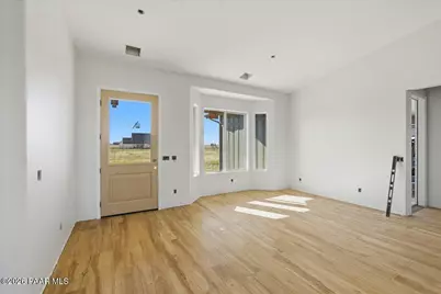 6793 E Bourbon Way, Prescott Valley, AZ 86315 - Photo 6