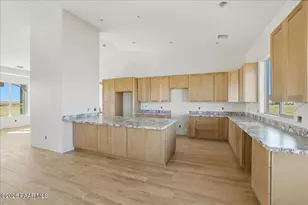 6793 E Bourbon Wy, Prescott Valley, AZ 86315 - Photo 10