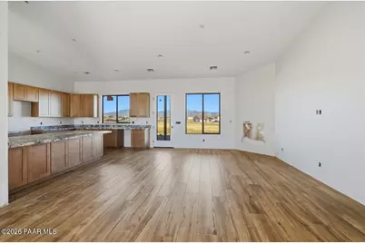 6793 E Bourbon Way, Prescott Valley, AZ 86315 - Photo 8