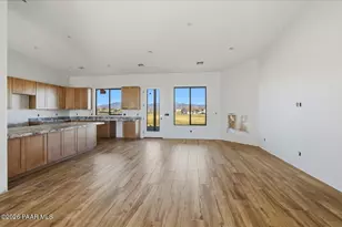 6793 E Bourbon Wy, Prescott Valley, AZ 86315 - Photo 8