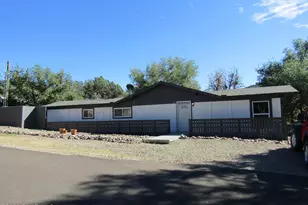 610 S Pinon, Prescott, AZ 86303 - Photo 1
