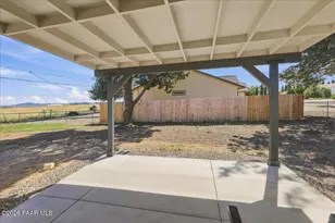 8995 E Sommer Dr, Prescott Valley, AZ 86314 - Photo 18