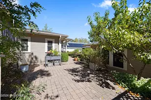 240 S Mt Vernon Ave, Prescott, AZ 86303 - Photo 32