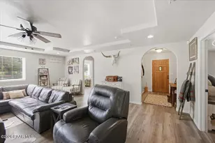 1805 W Kelly Dr, Prescott, AZ 86305 - Photo 16