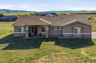 10433 N Spanish Oak Dr, Prescott Valley, AZ 86315 - Photo 2