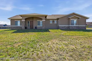 10433 N Spanish Oak Dr, Prescott Valley, AZ 86315 - Photo 1
