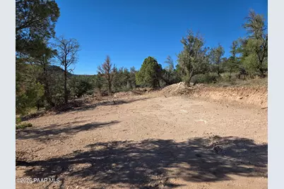 207A S Arizona Road, Ash Fork, AZ 86320 - Photo 6