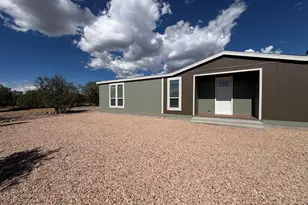 1649 N Murdo Way, Williams, AZ 86046 - Photo 2