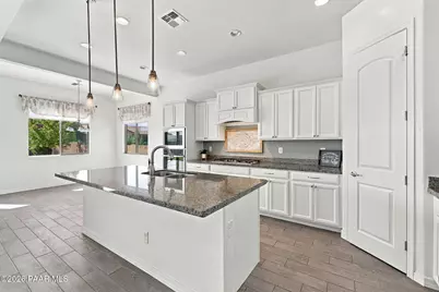 8767 N Peaceful Valley Way, Prescott Valley, AZ 86315 - Photo 12