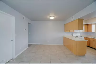6120 Antelope Villas Circle #212, Prescott, AZ 86305 - Photo 4
