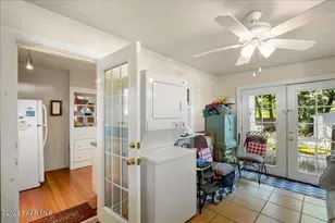 212 W Aubrey St, Prescott, AZ 86303 - Photo 12