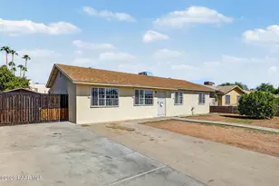 4340 W Clarendon Ave, Phoenix, AZ 85031 - Photo 2