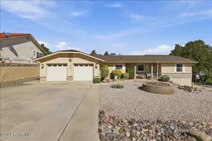 11068 E Western Sunset Dr, Dewey-Humboldt, AZ 86327 - Photo 1