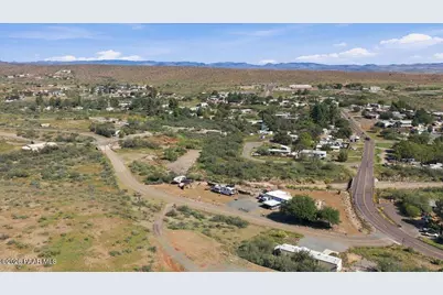 13780 S Burton Road, Mayer, AZ 86333 - Photo 12