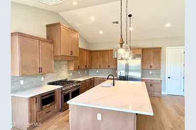 5661 E Blackburn Court, Prescott Valley, AZ 86314 - Photo 8